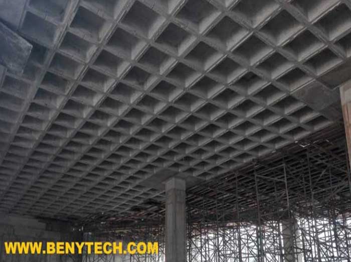 طراحی دهانه‌های بلند و کاهش تعداد ستون‌ها در سقف وافل